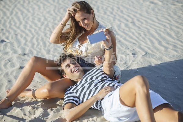 happy affectionate young couple taking a selfie on 2022 03 08 01 23 28 utc