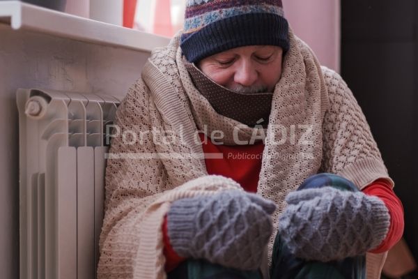 man feeling cold at home having problems with home 2022 04 26 02 27 39 utc