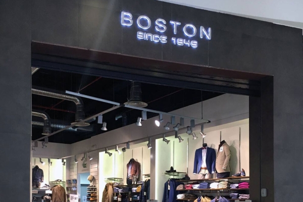 Repetido Cenagal Comorama La firma de moda masculina Boston abre su primera tienda en Cádiz