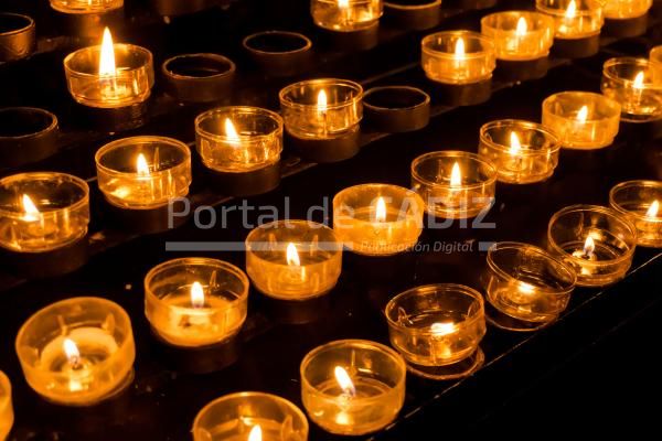 church candle candles light 2021 08 26 16 36 15 utc