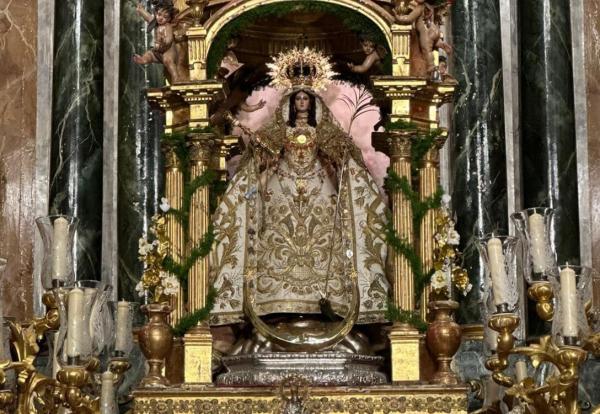 Cádiz revivió ayer junto a la Virgen de la Palma el milagro que salvó a la  ciudad hace 268 años
